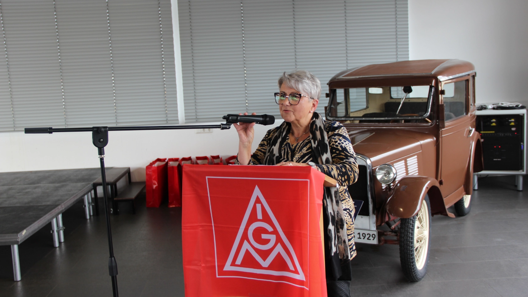 Christine Herrmann (AGA)